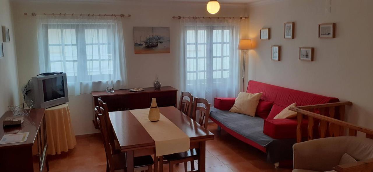 פליירוס דה טושה Holiday House Tocha מראה חיצוני תמונה